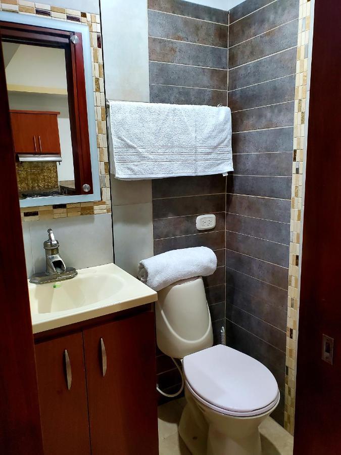 Villa Fantastico Apto Completo En El Centro De Pereira Extérieur photo
