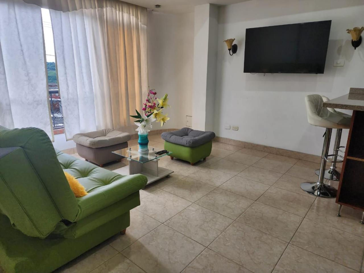 Villa Fantastico Apto Completo En El Centro De Pereira Extérieur photo